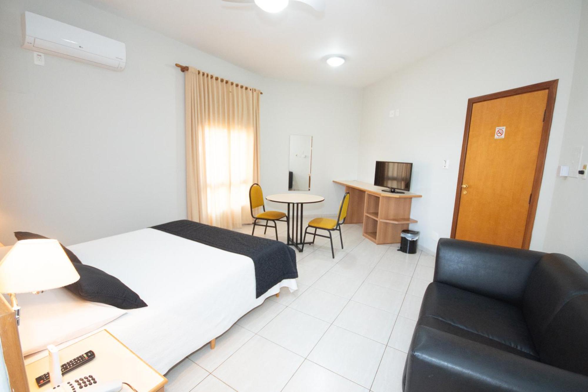Hotel Ouro Lavras Ngoại thất bức ảnh